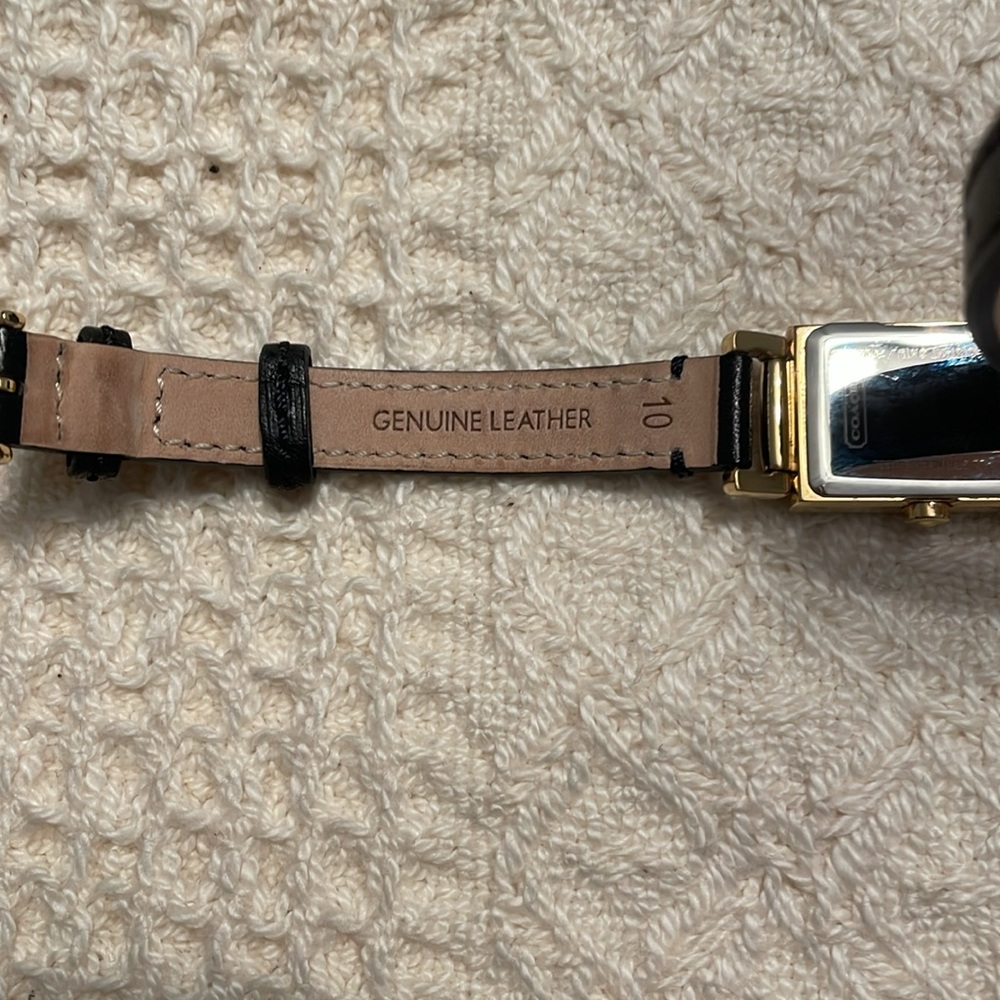 COACH Madison Women's Casual Watch - Picture 13 of 16